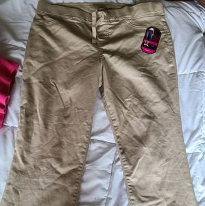 Khaki mid rise skinny crop pants